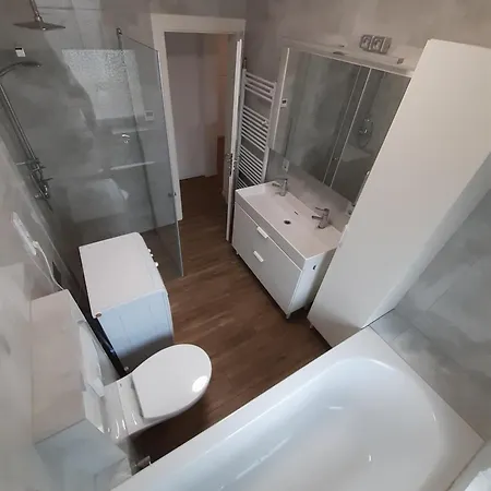 Apartment Haus Talheim Tuttlinger Str 8