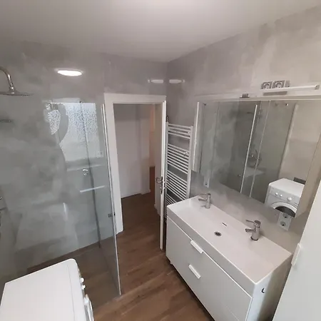 Haus Talheim Tuttlinger Str 8 Apartment *