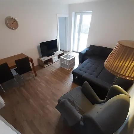 Apartment Haus Talheim Tuttlinger Str 8 *