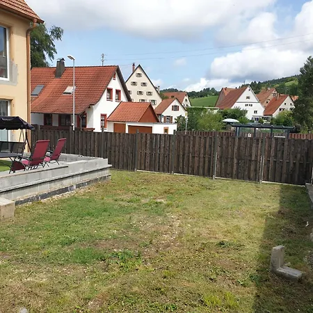Haus Talheim Tuttlinger Str 8 Apartment *